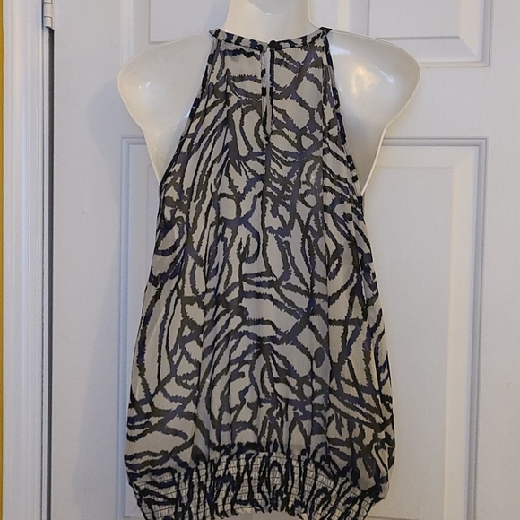 The Limited Sleeveless Ruffle Top - Picture 3 of 10